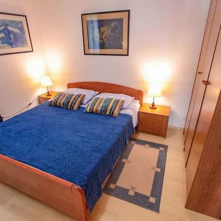 Vila Pinet