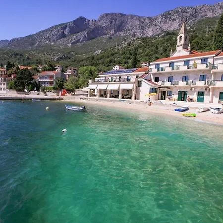 Apartament Vila Pinet Brist